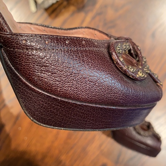 Nanette Lepore platform brown heels wirh a bow size 8 B worn once euc - Picture 4 of 6